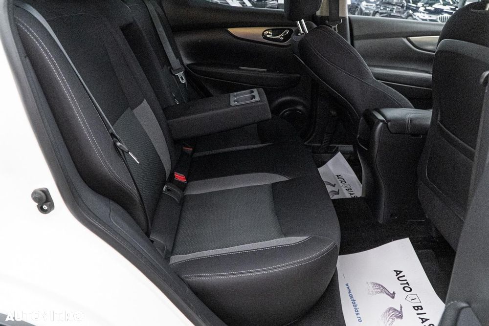 Nissan Qashqai 1.7D 150CP ALL MODE 4X4-I X-TRONIC N-Connecta - 9