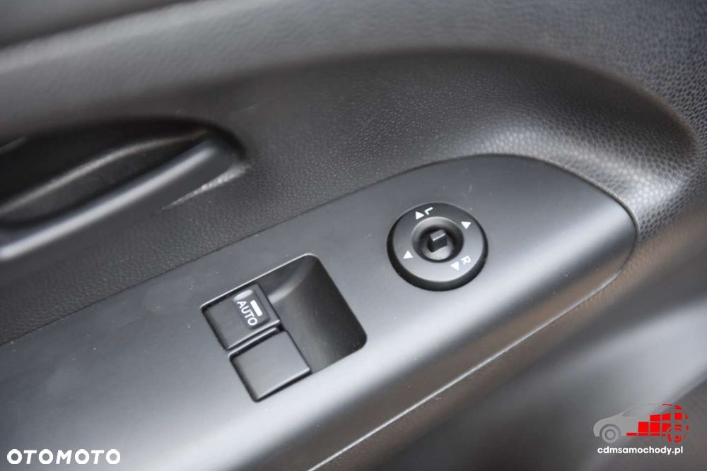 Kia Venga - 16