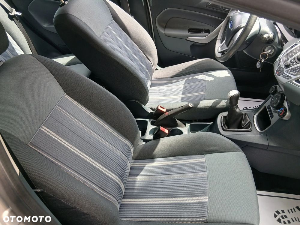 Ford Fiesta 1.25 Silver X (Ambiente) - 9