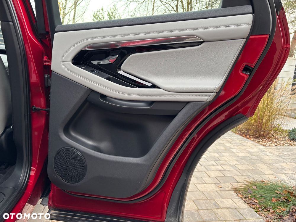 Land Rover Range Rover Evoque - 21