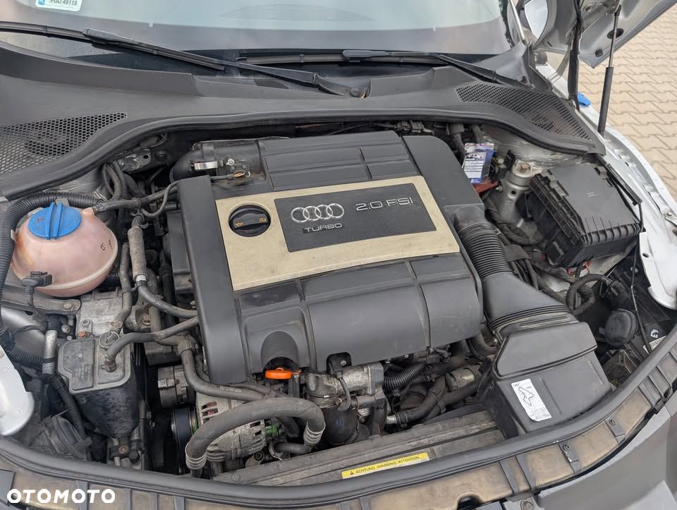 Audi TT Coupé - 16