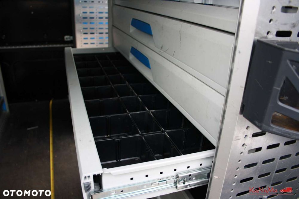 Volkswagen Transporter - 17