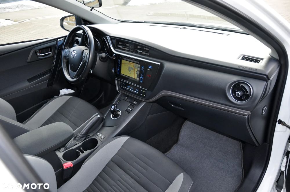 Toyota Auris - 35