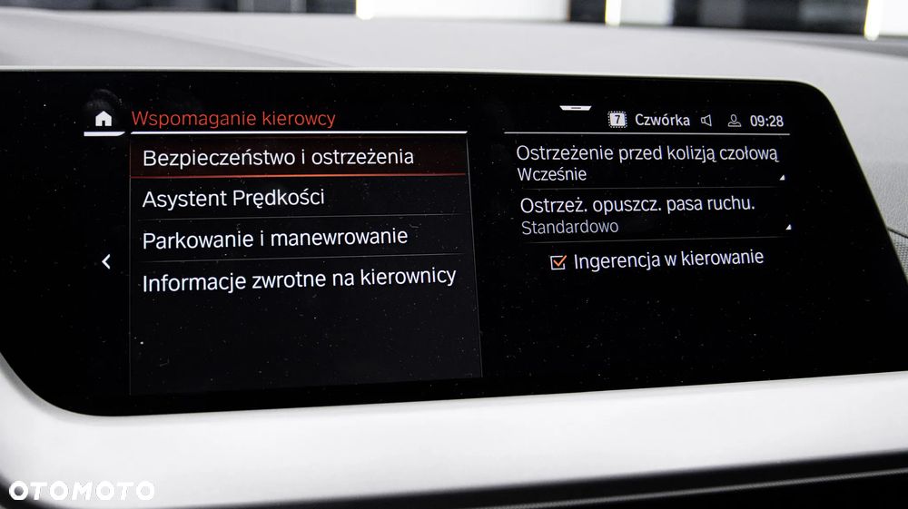 BMW Seria 1 118i Advantage - 27
