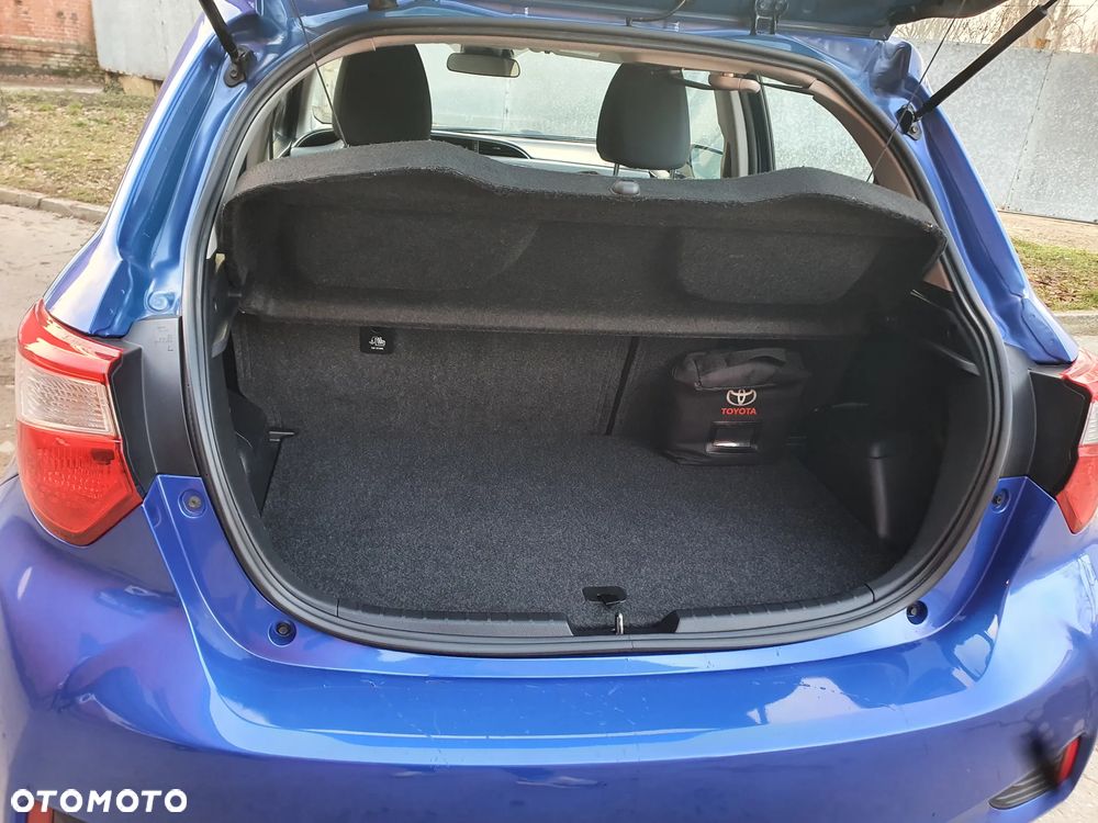 Toyota Yaris - 22