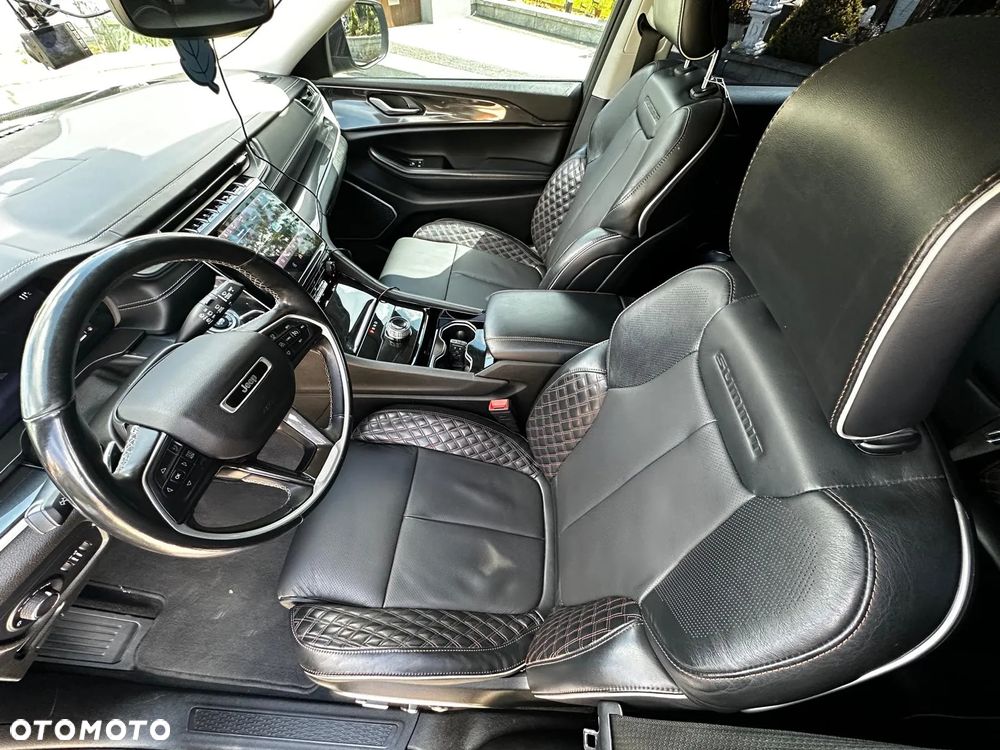 Jeep Grand Cherokee - 22