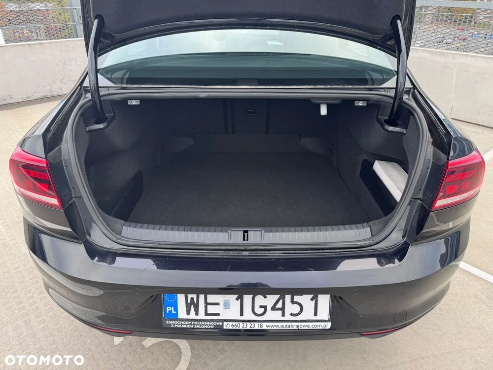 Volkswagen Passat 2.0 TDI EVO Business DSG - 35