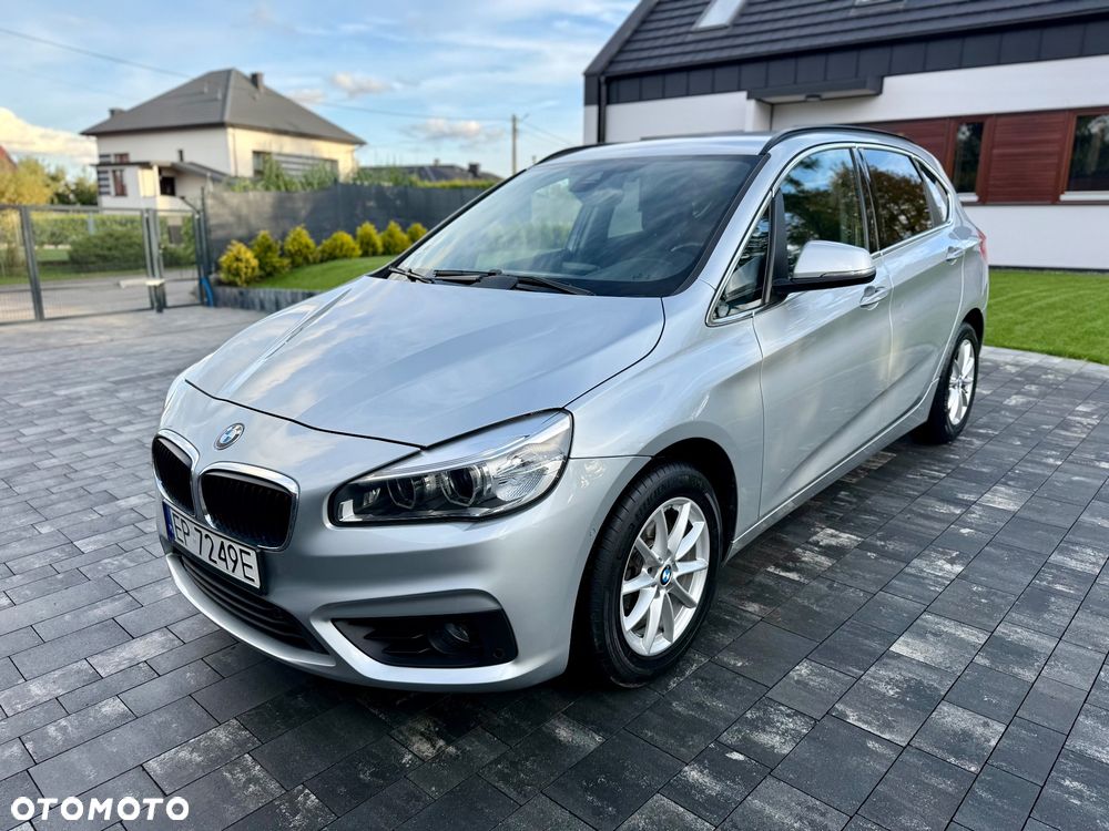 BMW Seria 2 218i - 4