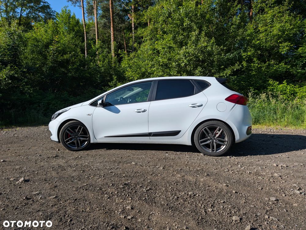 Kia Ceed 1.4 CRDi M - 10