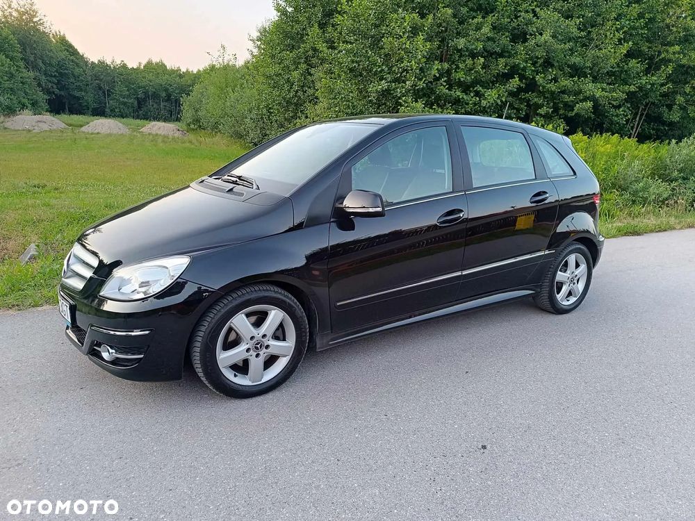 Mercedes-Benz Klasa B 180 CDI DPF - 22