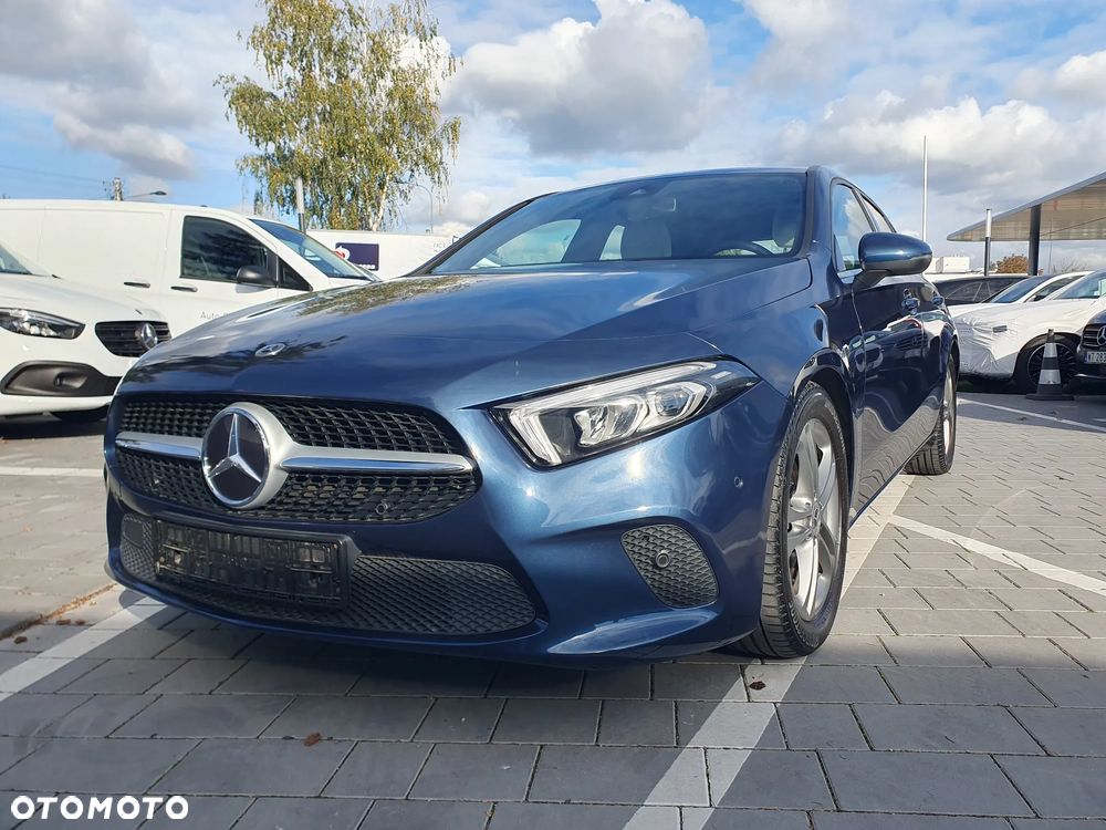 Mercedes-Benz Klasa A 200 Style 7G-DCT - 4