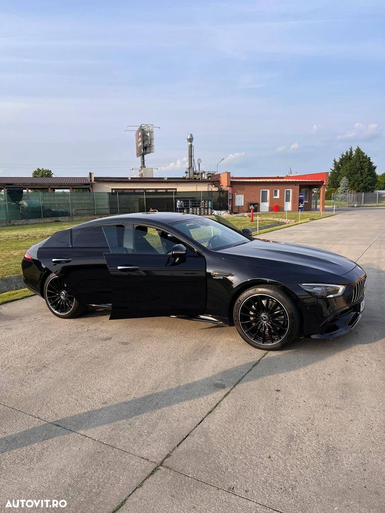 Mercedes-Benz AMG GT 4-door Coupe - 9