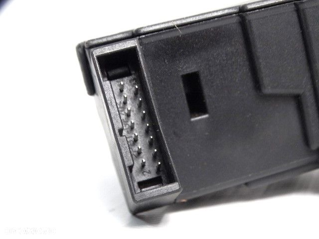 BMW 5 E60  6 E63 Stacyjka Europa Czytnik Gniazdo Pilota Kluczyka  66126954722 6954722 66129172159 9172159  BMW 520d 523i 525i 530d 530i 530xi 530xd 540i 545i 550i M5 630i 645Ci 650i M6 635d - 5