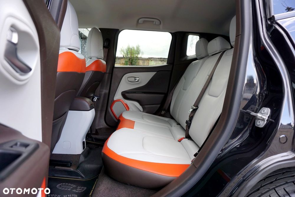 Jeep Renegade 1.4 MultiAir Limited FWD S&S - 38