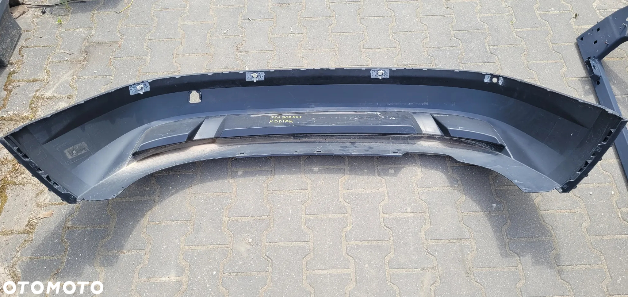 DOKŁADKA DYFUZOR ZDERZAK TYŁ TYLNI SKODA KODIAQ 16r-  4xPDC - 4