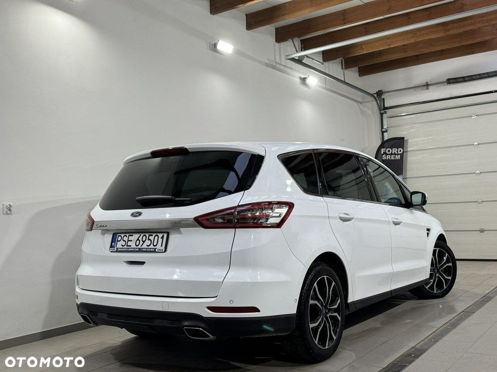 Ford S-Max 2.0 TDCi Titanium PowerShift - 8