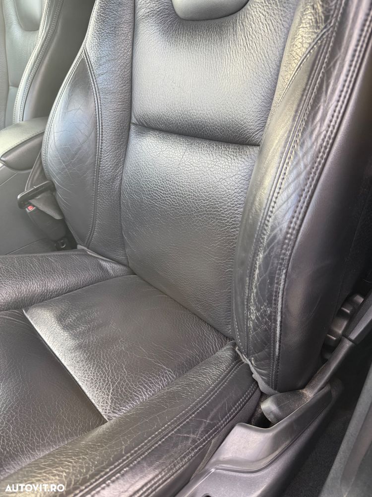 Volvo XC 60 D5 AWD Start-Stop Momentum - 16