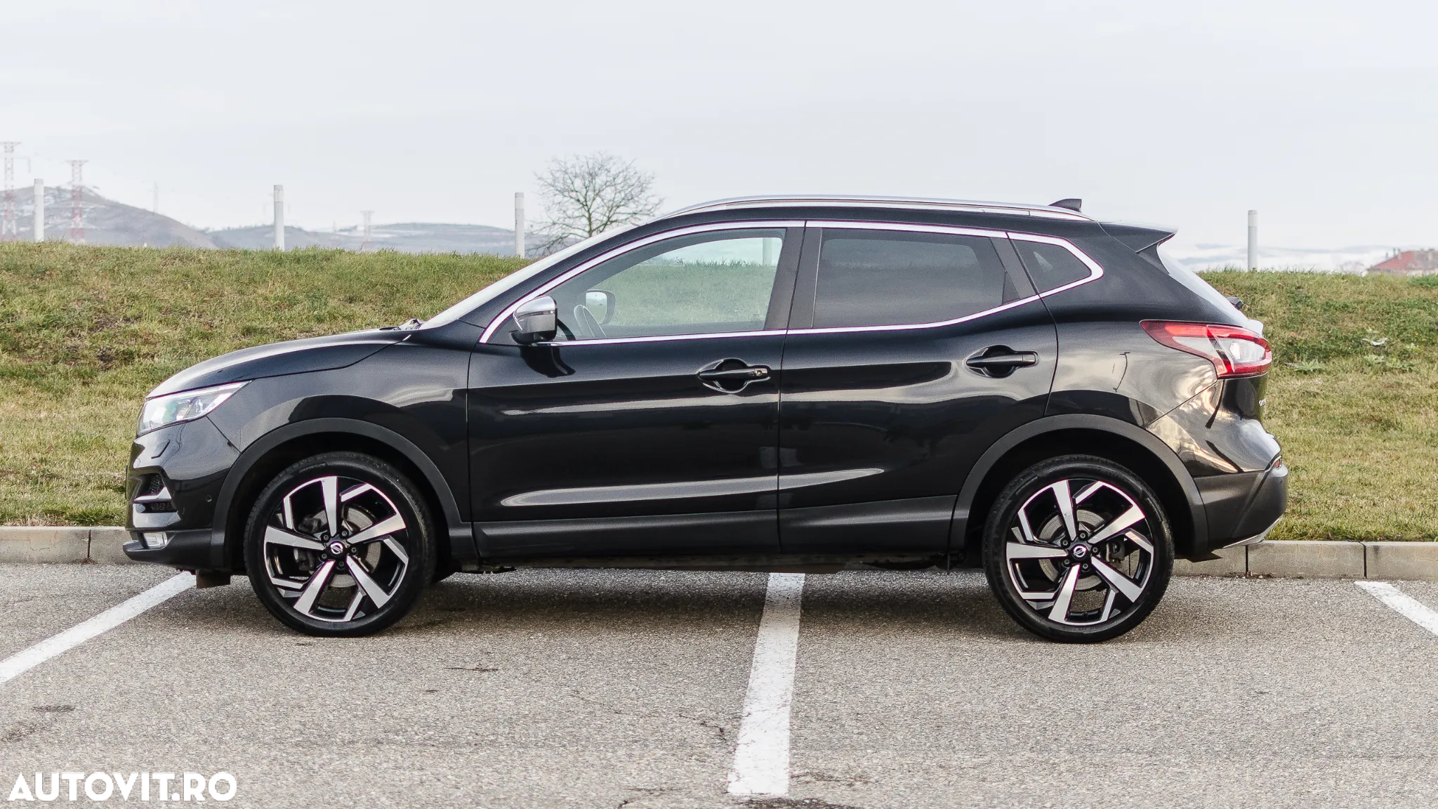Nissan Qashqai 1.6 DCI Xtronic TEKNA+ - 7