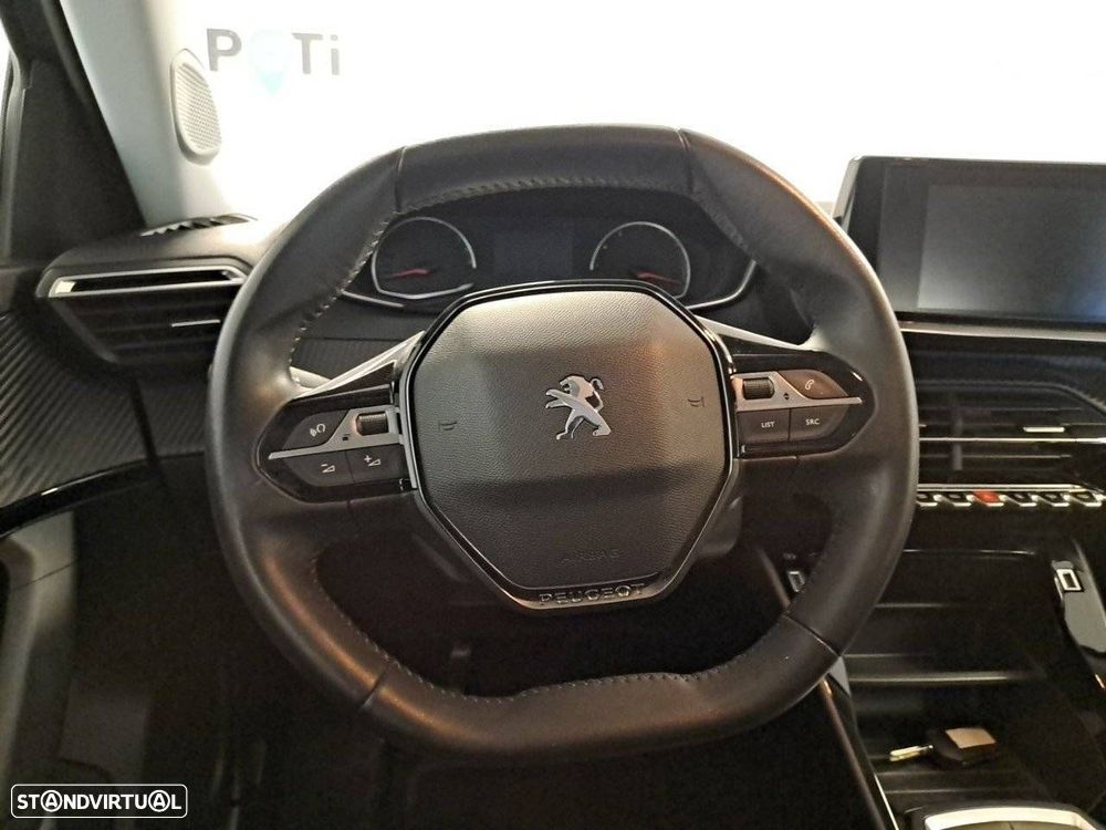 Peugeot 2008 1.2 PureTech Active Pack - 12