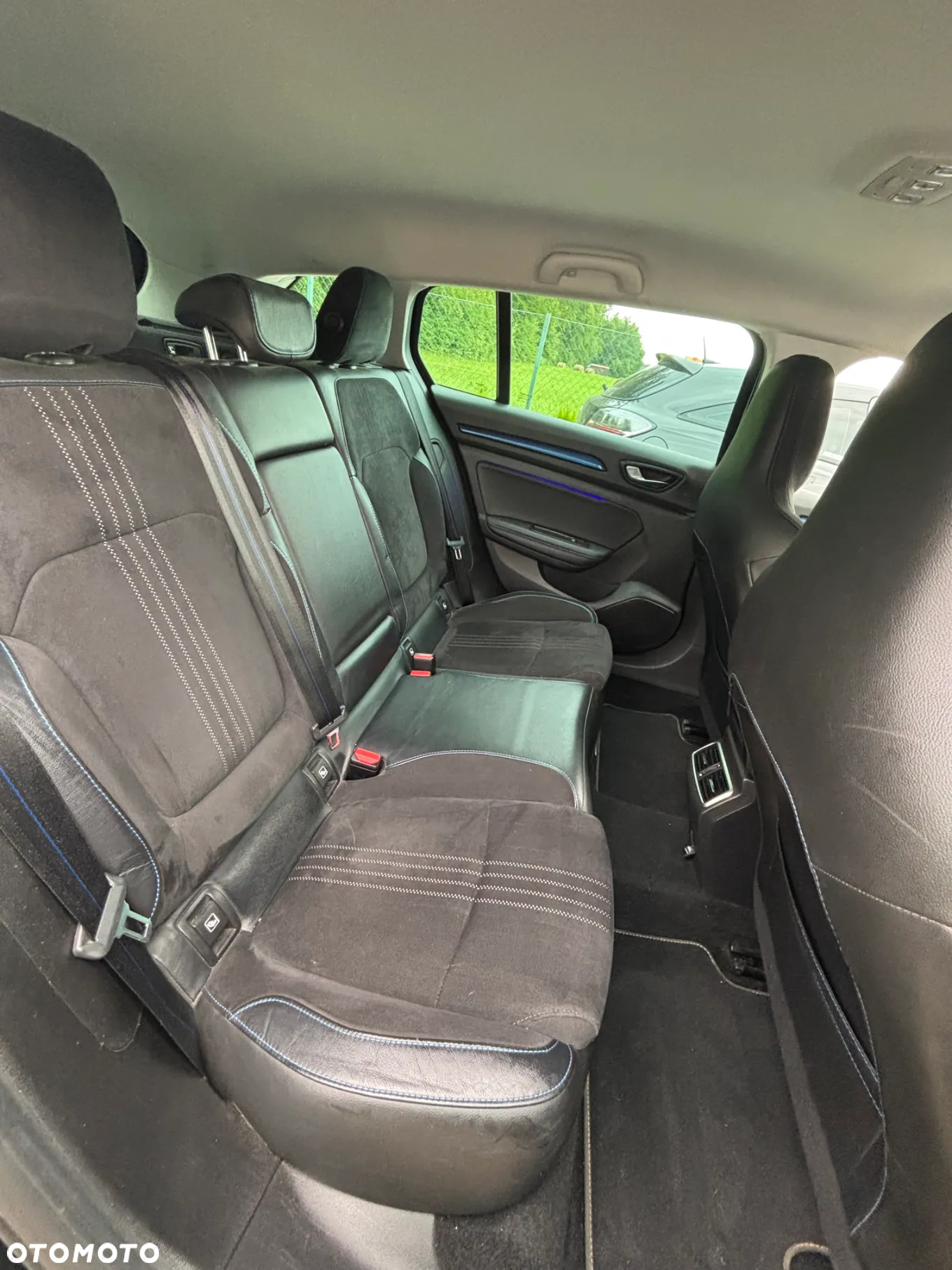 Renault Megane ENERGY dCi 165 EDC GT - 11