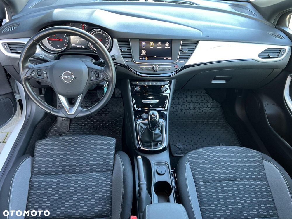 Opel Astra - 24