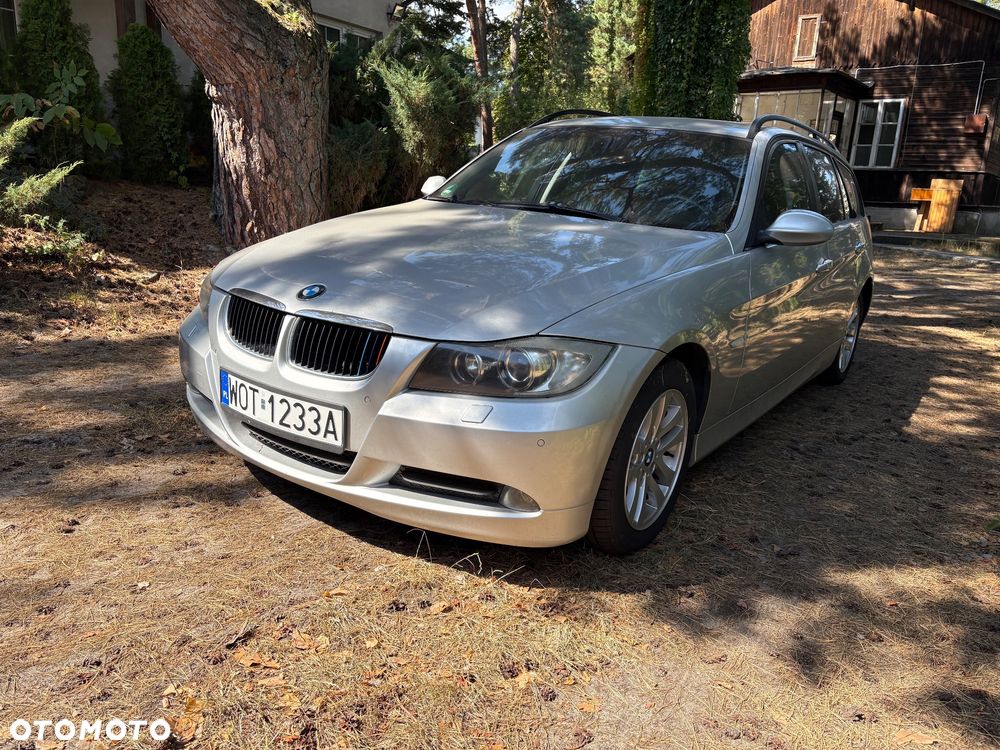 BMW Seria 3 318d Touring Luxury Line - 1