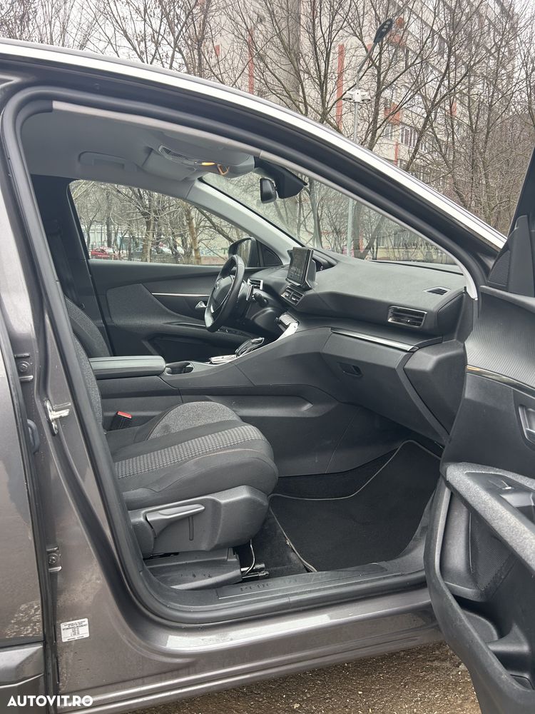 Peugeot 5008 PureTech 130 EAT8 Stop & Start Active Pack - 17