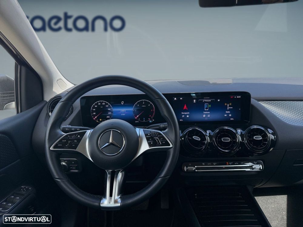 Mercedes-Benz B 180 d - 14