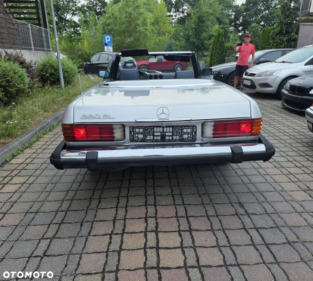 Mercedes-Benz SL - 8