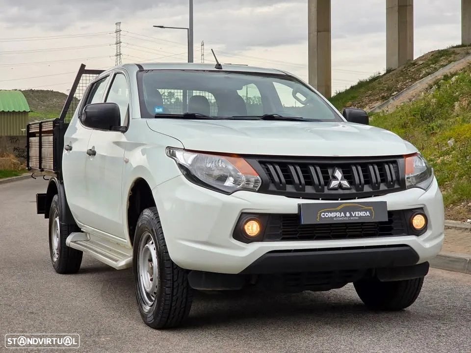 Mitsubishi L200 2.3 DI-D CD Invite 2WD - 3