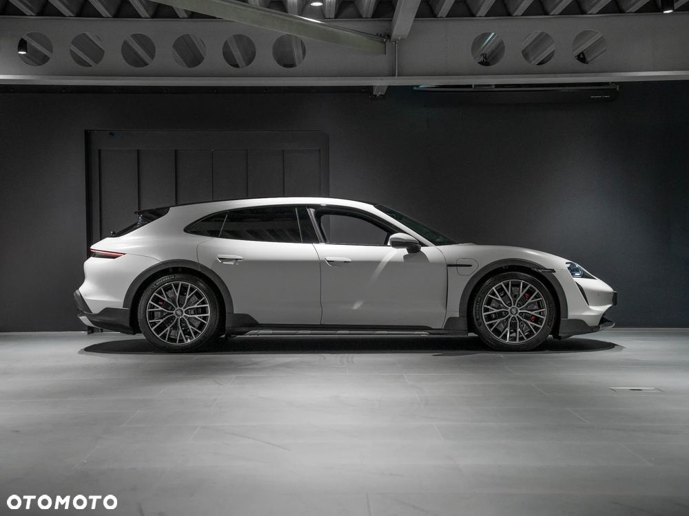 Porsche Taycan 4S - 6