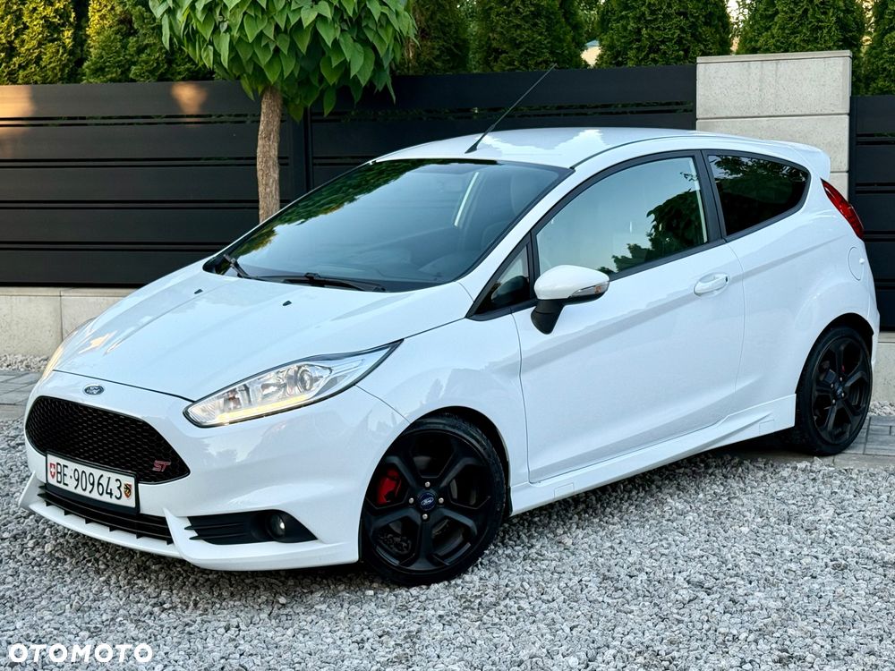 Ford Fiesta 1.6 EcoBoost ST - 2