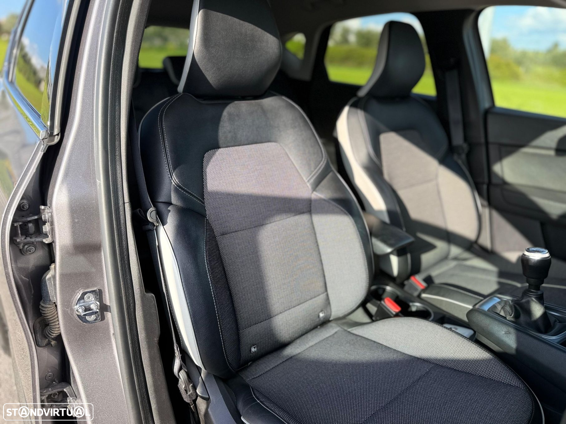 Renault Captur - 12