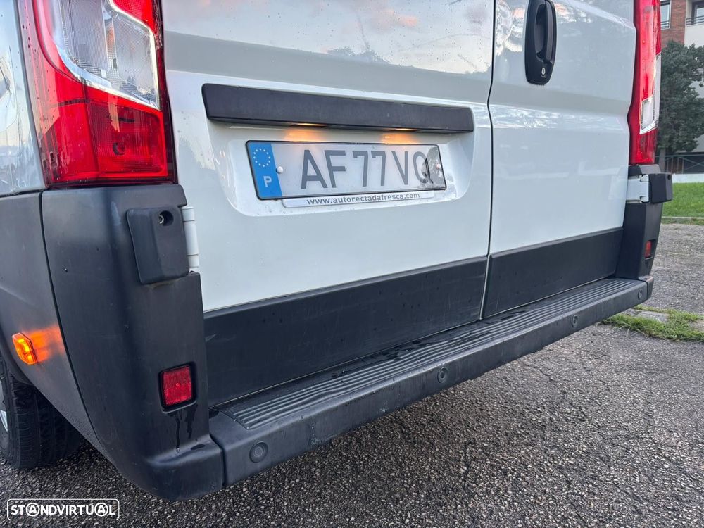 Citroën Jumper 2.2 BlueHDi 140cv L4 H2 - IVA - FIBRADA - ISOTÉRMICA - 16