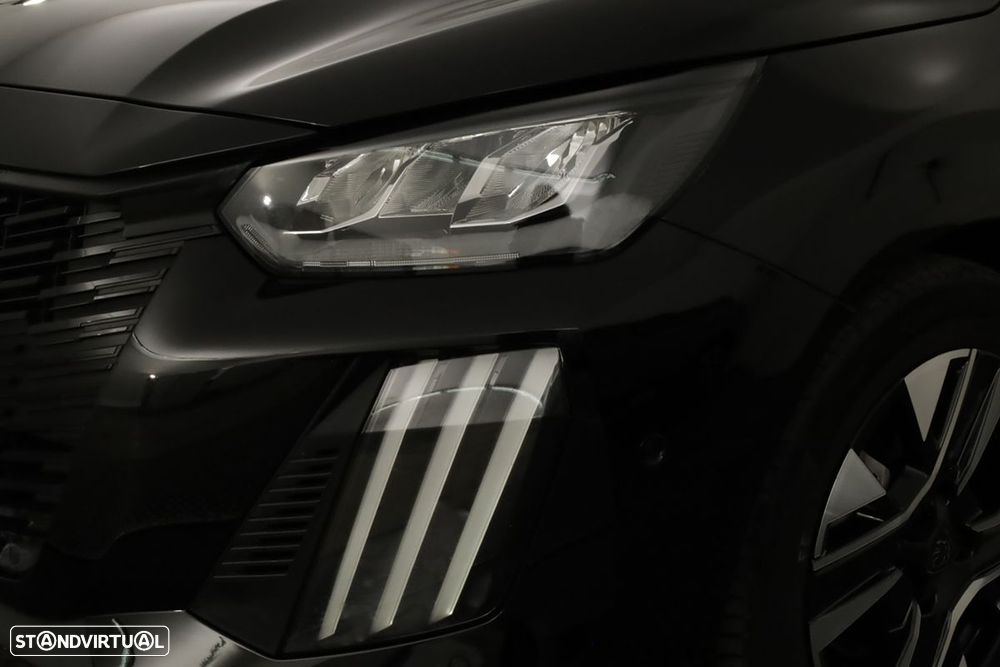 Peugeot 208 1.2 PureTech Allure - 6