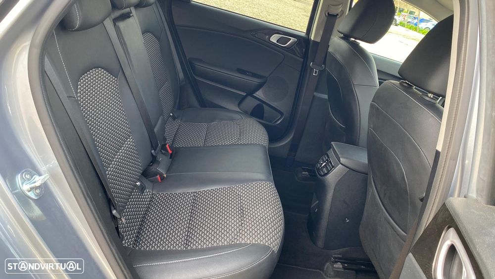 Kia Ceed 1.0 T-GDI Drive - 15