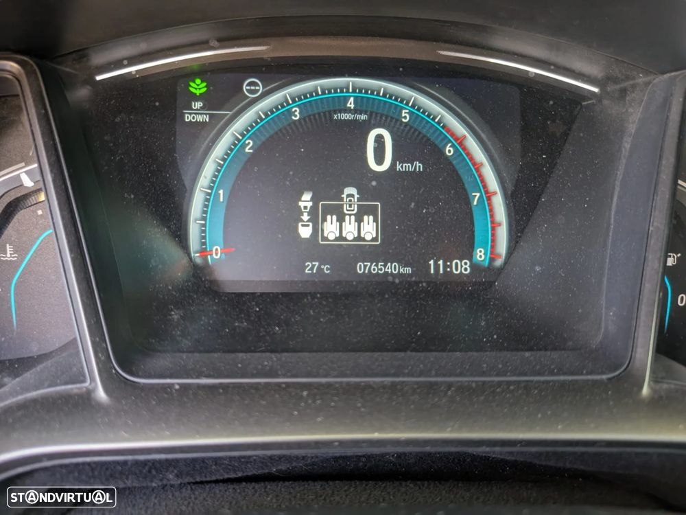 Honda Civic 1.0 i-VTEC Elegance - 10