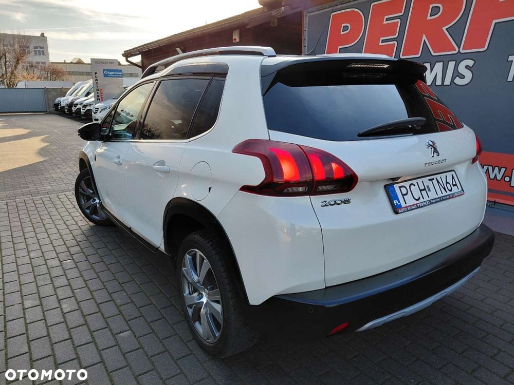 Peugeot 2008 - 6