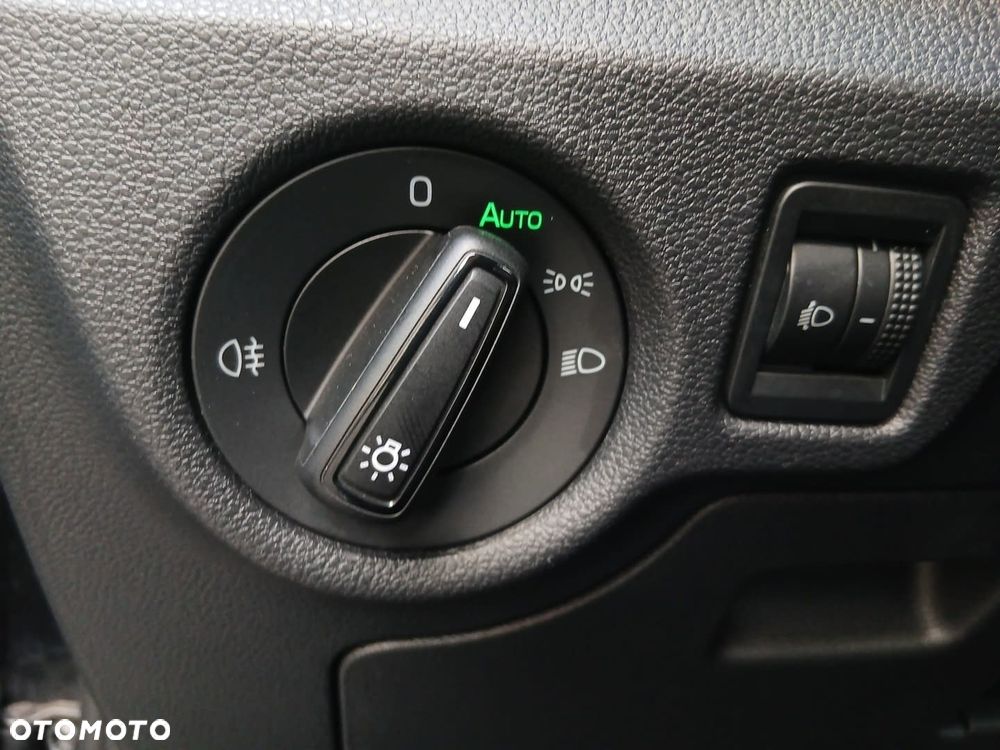 Skoda Kamiq 1.5 TSI DSG Style - 17