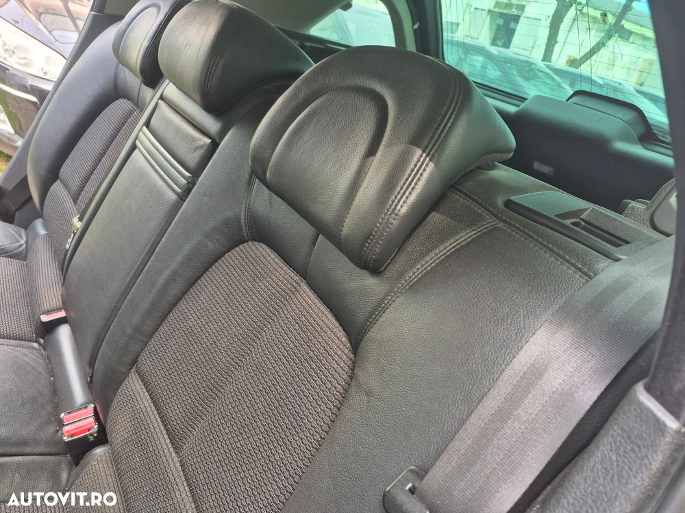 Peugeot 407 HDi 135 Automatik Sport - 8