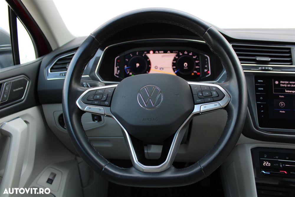 Volkswagen Tiguan - 20
