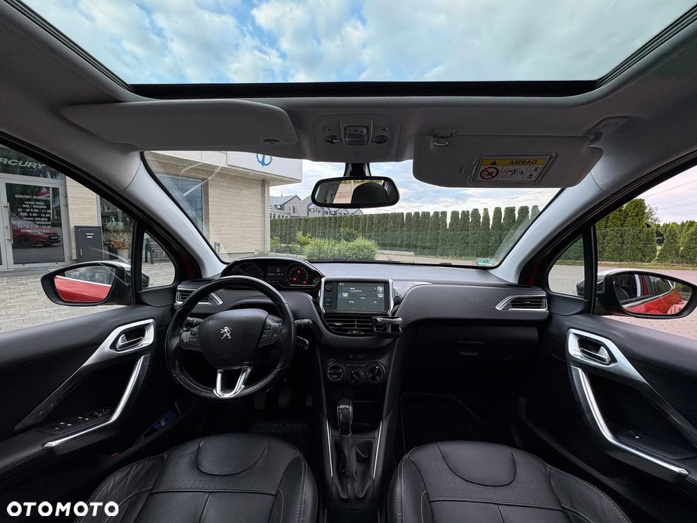 Peugeot 208 1.2 PureTech Allure - 16