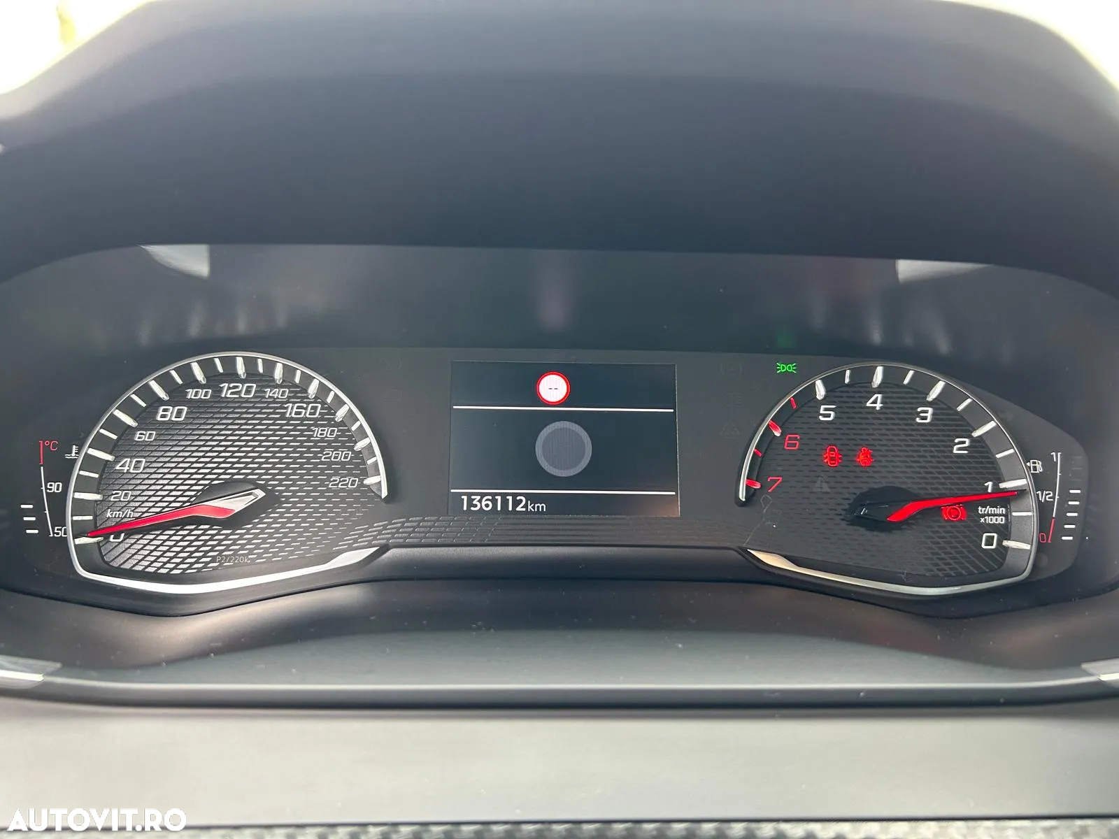 Peugeot 208 1.5 BlueHDi STT Active Pack - 20