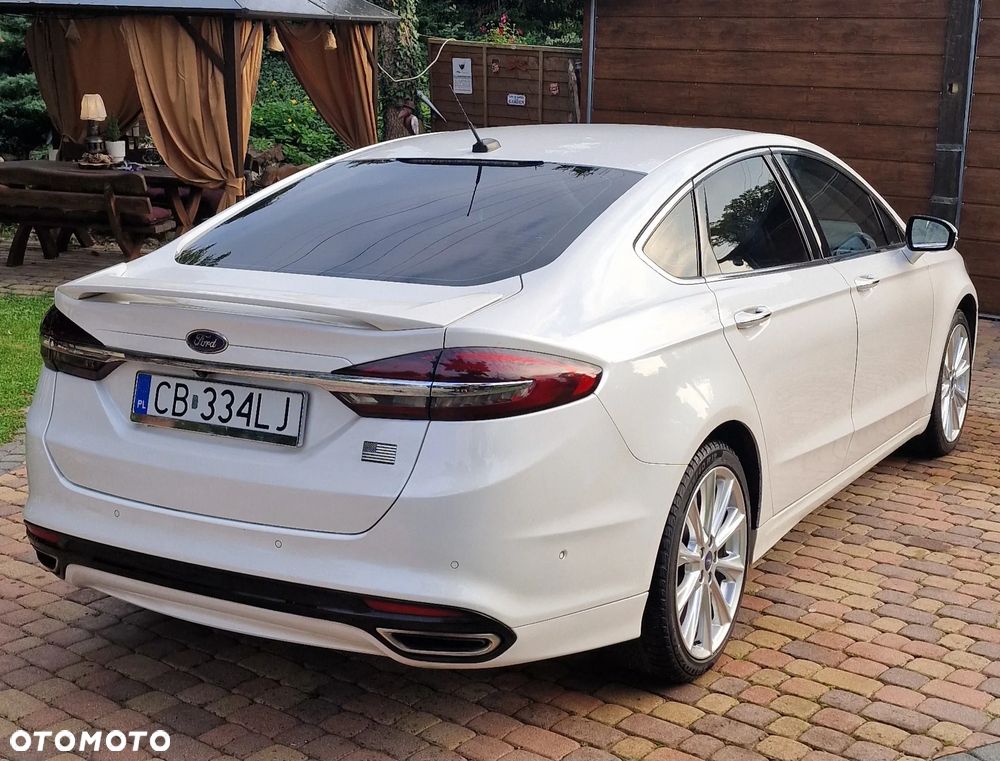 Ford Fusion 2.0 EcoBoost Titanium - 3