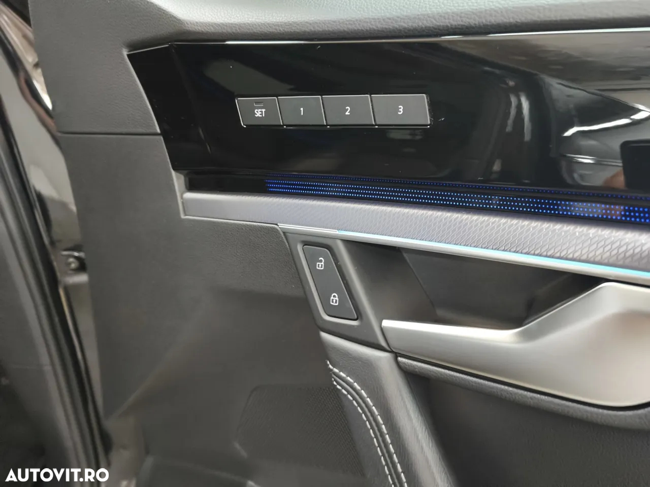 Volkswagen Touareg 3.0 V6 TDI 4Motion DPF Automatik R-Line - 15