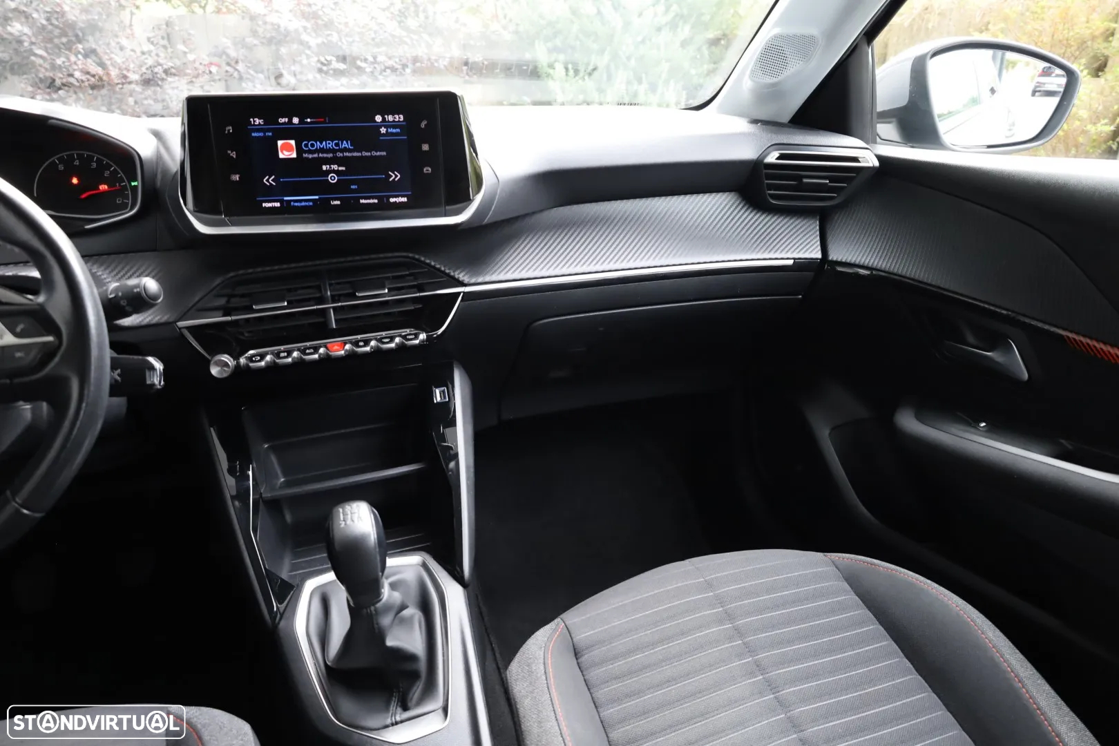 Peugeot 208 1.2 PureTech Active - 16