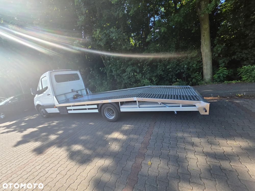 Mercedes-Benz Sprinter - 29