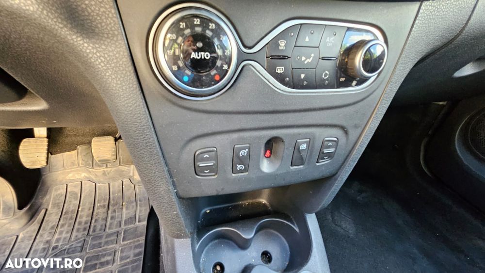 Dacia Logan 0.9 TCe SL Prestige PLUS - 12