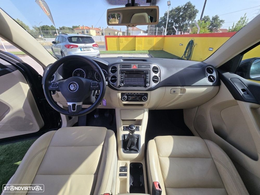 VW Tiguan 1.4 TSI Sport 4Motion - 18