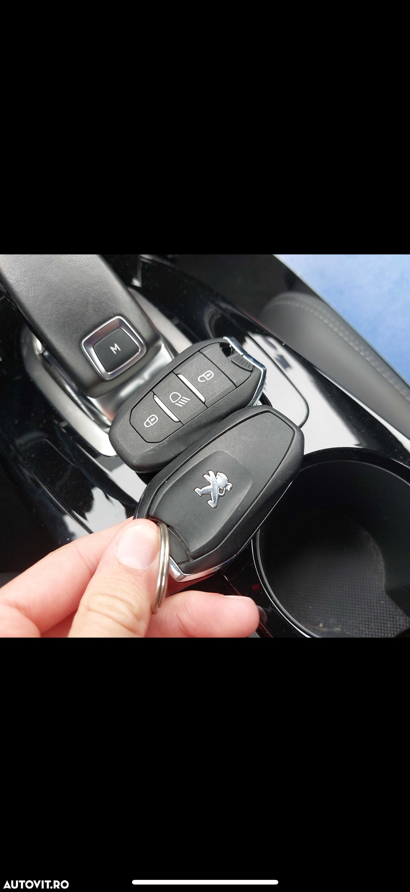 Peugeot 208 PureTech 130 EAT8 GT - 17